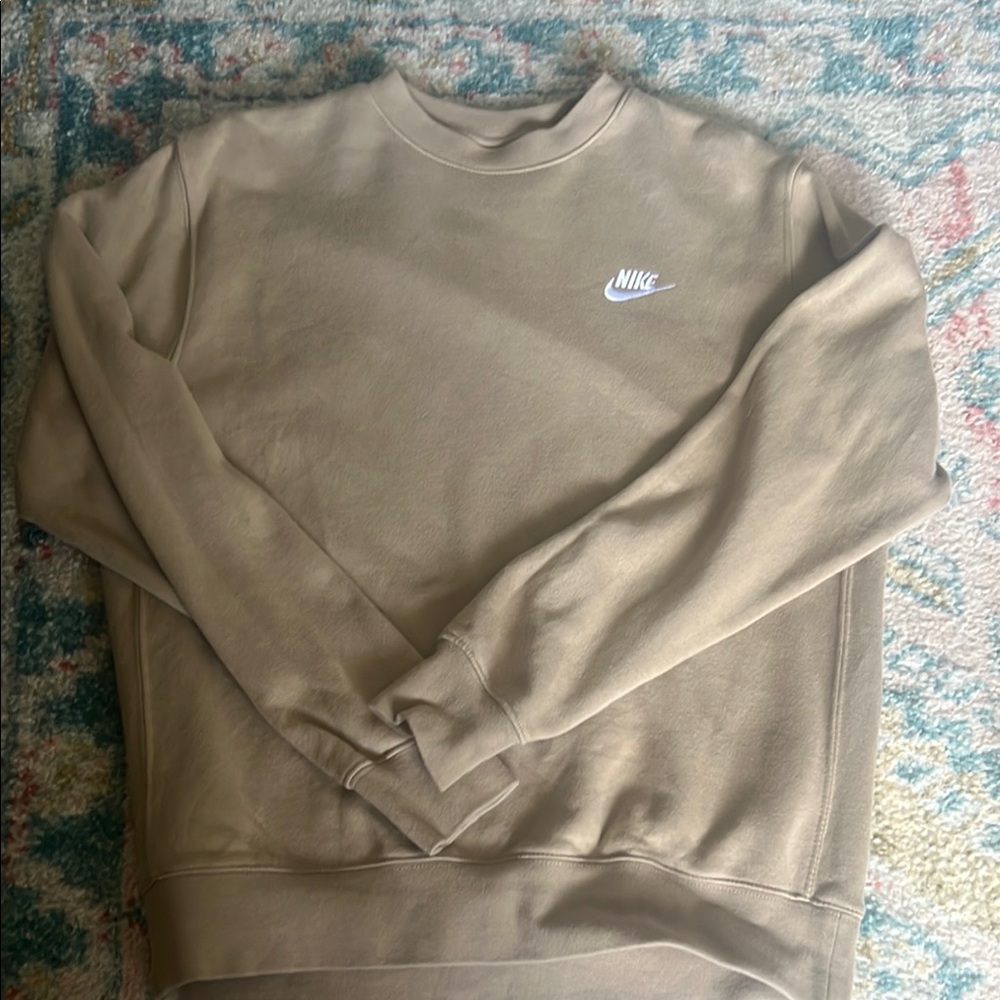 Nike Men's Beige Crewneck Sweater